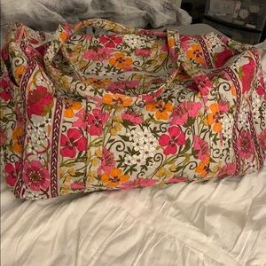 Large Vera Bradley duffle